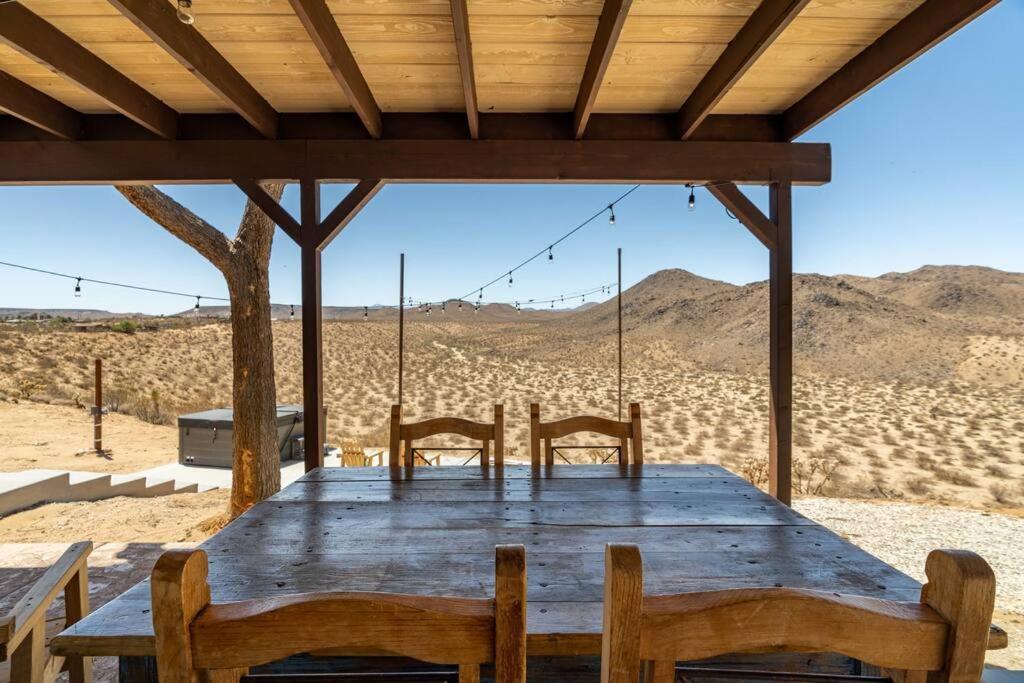 The Invisible Wind Cabin- Joshua Tree Amazing View Yucca Valley Extérieur photo