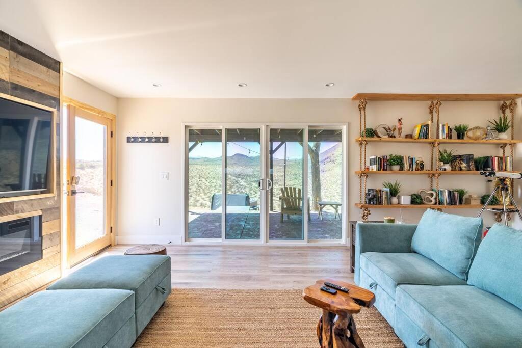 The Invisible Wind Cabin- Joshua Tree Amazing View Yucca Valley Extérieur photo