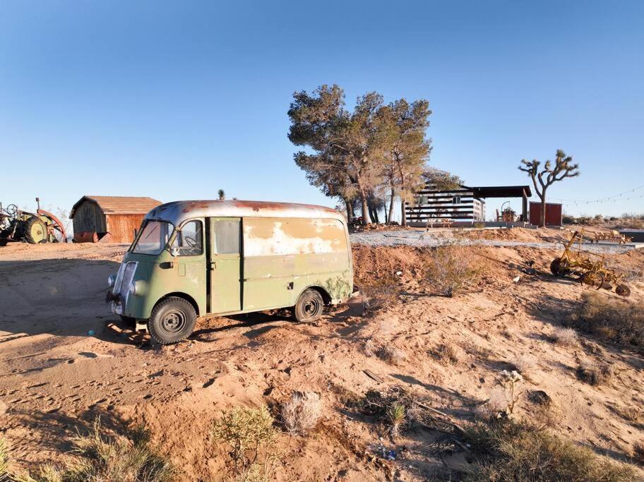The Invisible Wind Cabin- Joshua Tree Amazing View Yucca Valley Extérieur photo